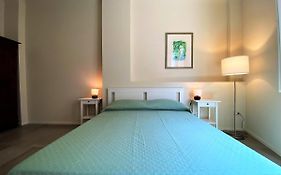Tra Le Mura-Central Apartment In Siena